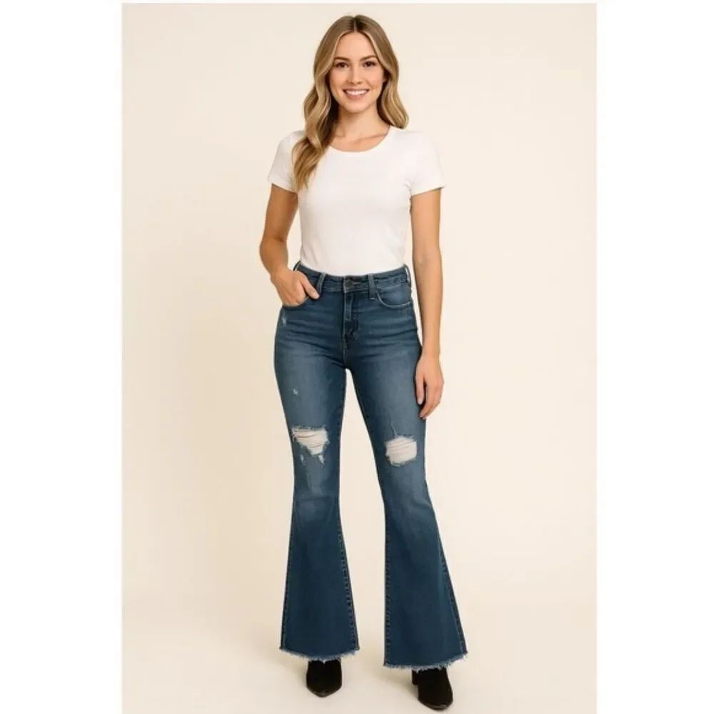 Judy blue flare distressed knee raw hen jeans 13/31